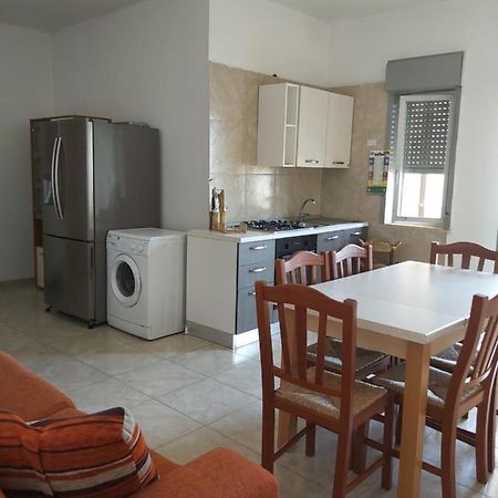 Ferienwohnung Emilu A Mare Marina di Schiavonea Exterior foto